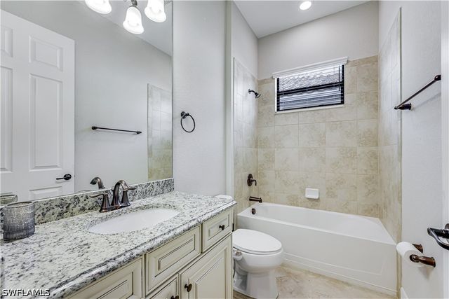 12840 Kinross LN, Naples, FL 34120