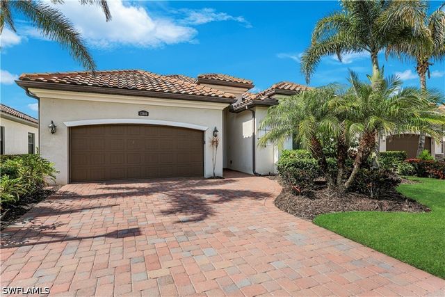 12840 Kinross LN, Naples, FL 34120