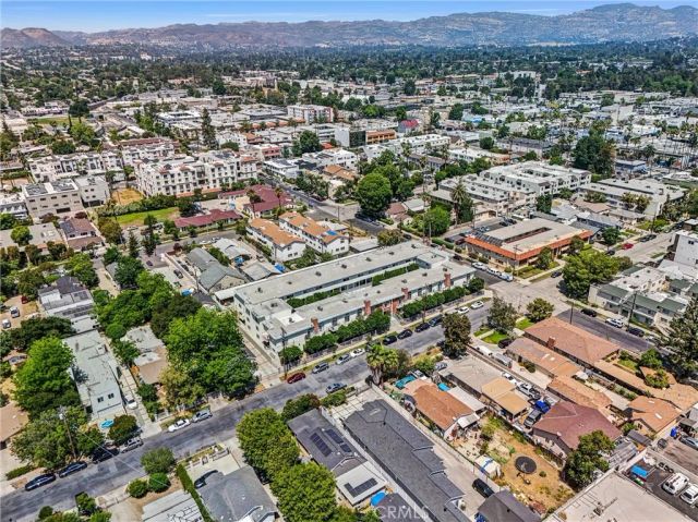 6939 Alabama Avenue 105, Canoga Park, CA 91303