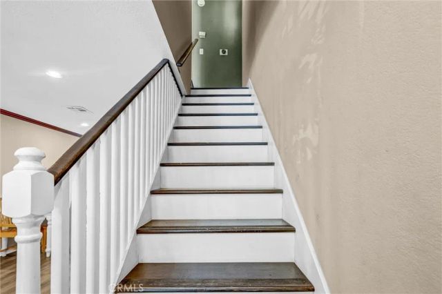 6939 Alabama Avenue 105, Canoga Park, CA 91303