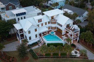 125 Charleston Boulevard, Isle Of Palms, SC 29451