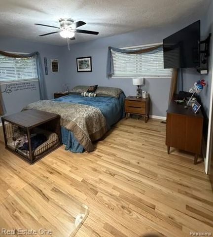 1115 Torpey Drive, Troy, MI 48083