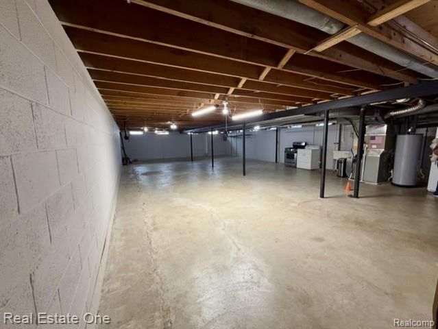 1115 Torpey Drive, Troy, MI 48083