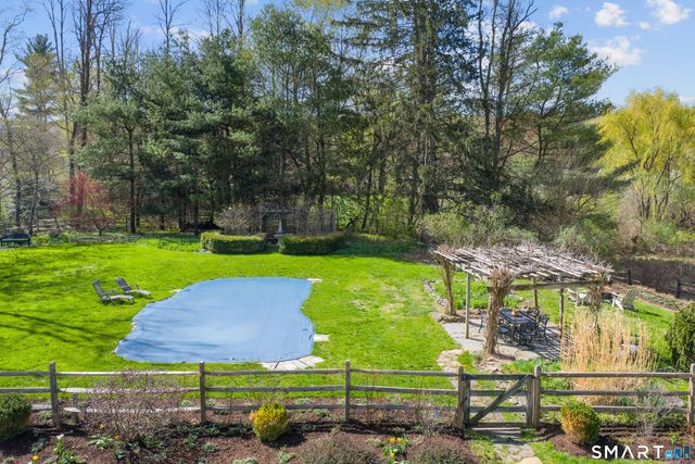313 Umpawaug Road, Redding, CT 06896