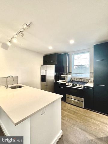 137 W REED AVE, Alexandria, VA 22305