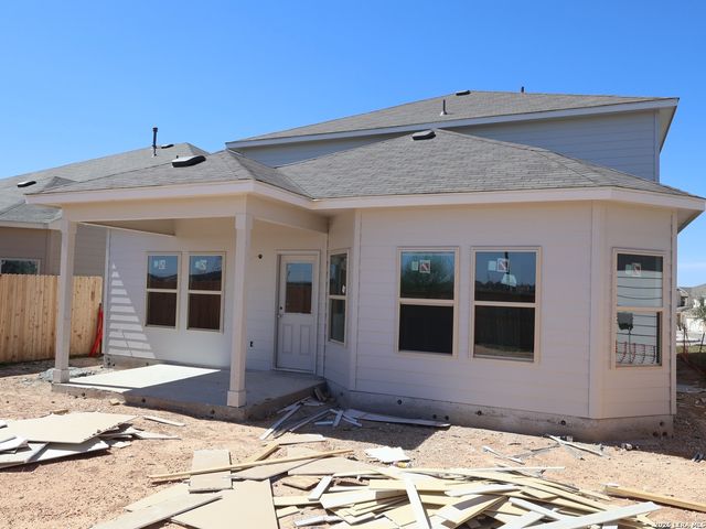 8408 Roadrunner Passage, San Antonio, TX 78222