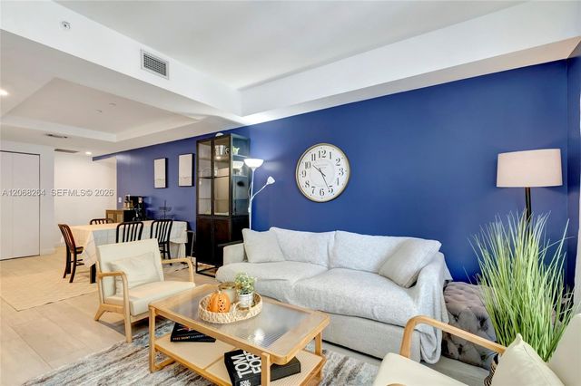 55 SW 9th Street 3509, Miami, FL 33130