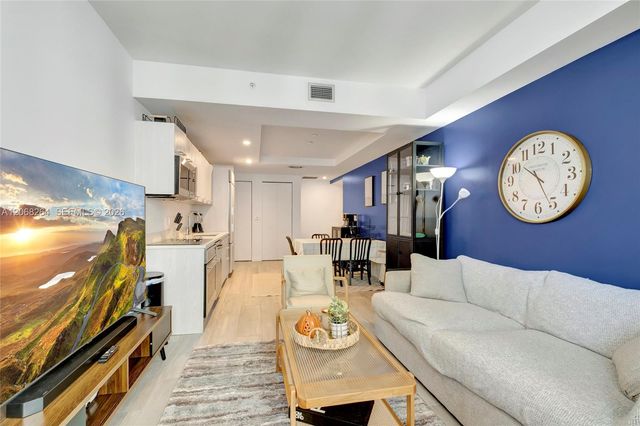 55 SW 9th Street 3509, Miami, FL 33130