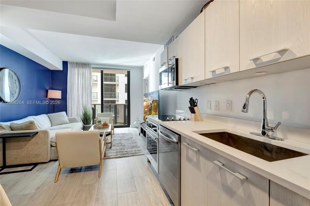 55 SW 9th Street 3509, Miami, FL 33130