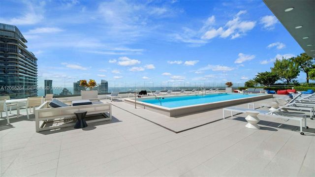 55 SW 9th Street 3509, Miami, FL 33130