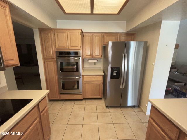 6719 W KERRY Lane, Glendale, AZ 85308