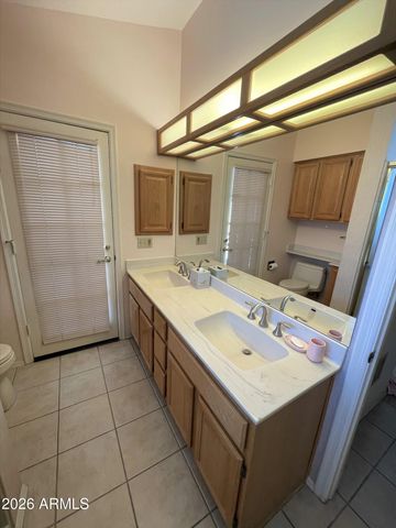 6719 W KERRY Lane, Glendale, AZ 85308