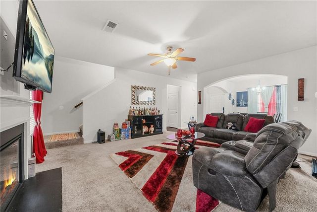 5615 Wisbech Way, Atlanta, GA 30349