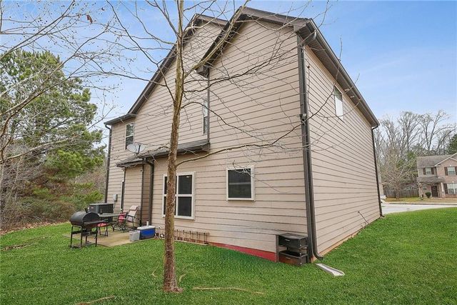 5615 Wisbech Way, Atlanta, GA 30349