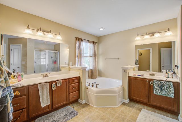 137 Roadster Row, Summerville, SC 29483