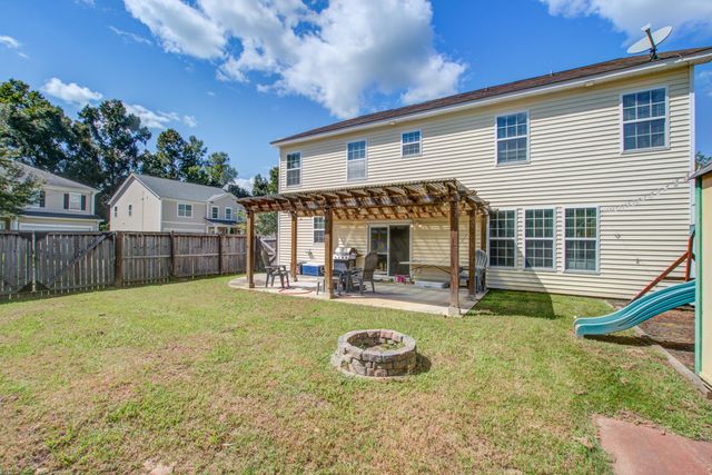 137 Roadster Row, Summerville, SC 29483