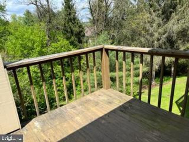 22 TANGLEWOOD DR, Reading, PA 19607