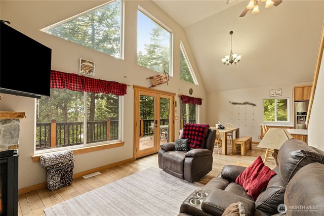 161 Eagle View Drive, Ronald, WA 98940