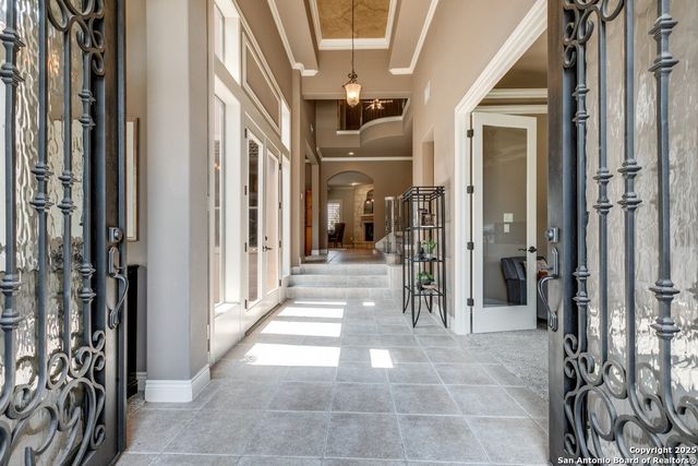 915 Campanile, San Antonio, TX 78258