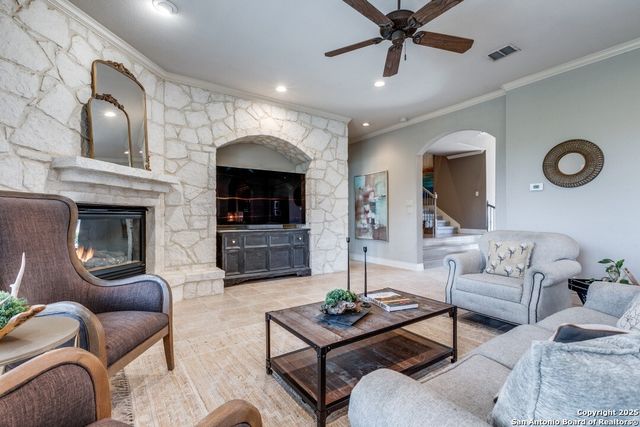 915 Campanile, San Antonio, TX 78258