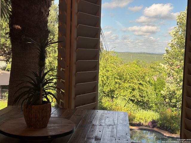 915 Campanile, San Antonio, TX 78258
