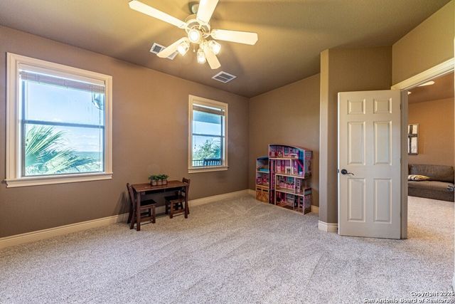 915 Campanile, San Antonio, TX 78258