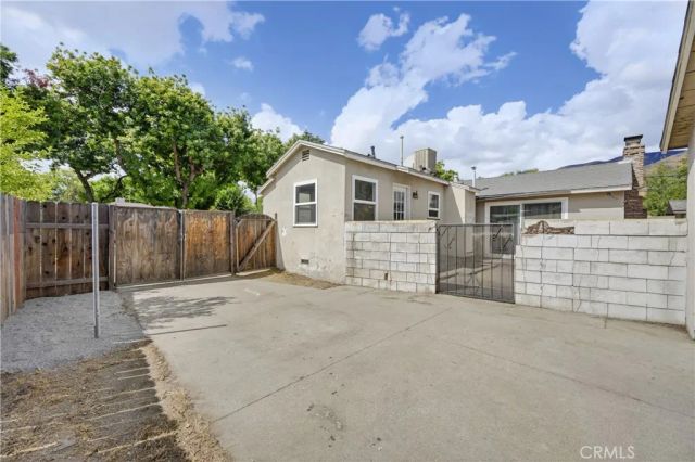 4667 Stoddard, San Bernardino, CA 92407