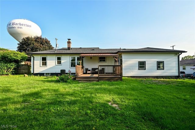 357 E Paige Avenue, Barberton, OH 44203