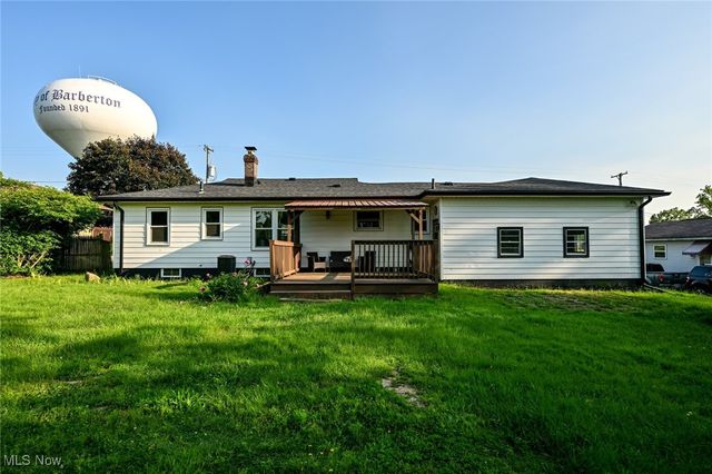 357 E Paige Avenue, Barberton, OH 44203