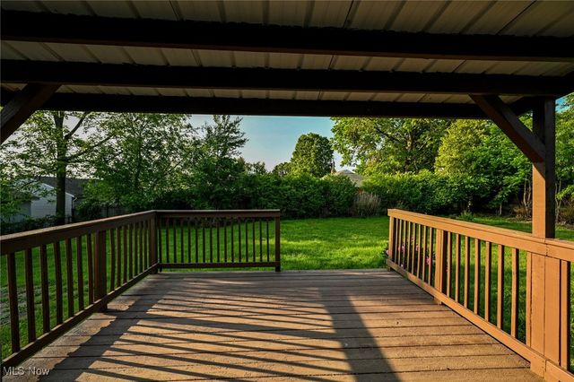 357 E Paige Avenue, Barberton, OH 44203