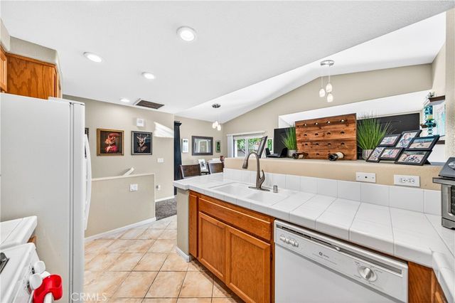 10362 Scripps Poway Parkway 64, San Diego, CA 92131