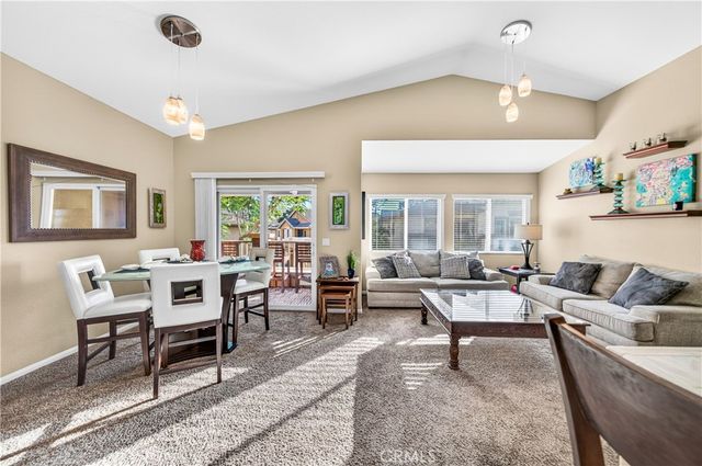 10362 Scripps Poway Parkway 64, San Diego, CA 92131