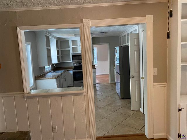 110 Pine Crest Drive, Byron, GA 31008