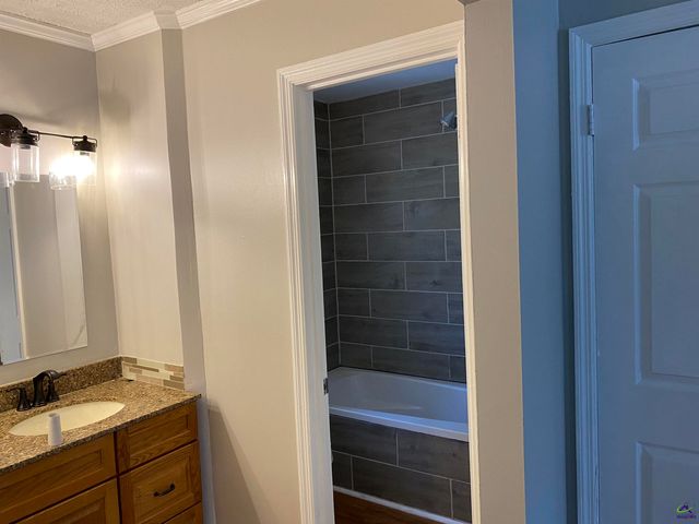 110 Pine Crest Drive, Byron, GA 31008