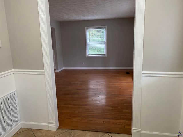 110 Pine Crest Drive, Byron, GA 31008