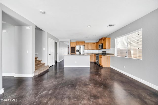 11599 W FOOKS Drive, Youngtown, AZ 85363