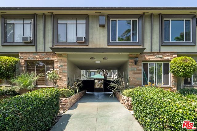 1235 N Harper Avenue 19, West Hollywood, CA 90046