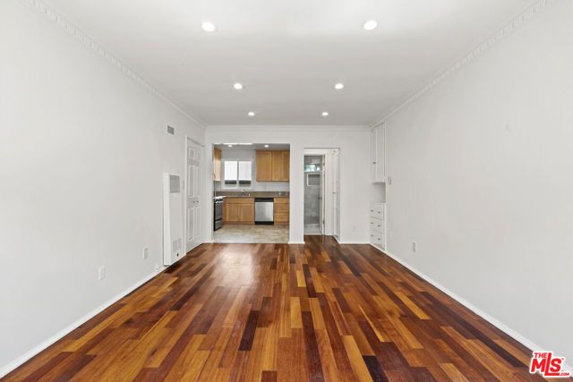 1235 N Harper Avenue 19, West Hollywood, CA 90046