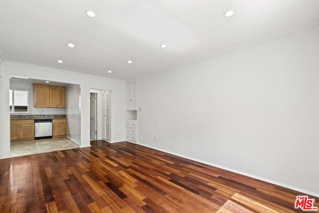 1235 N Harper Avenue 19, West Hollywood, CA 90046