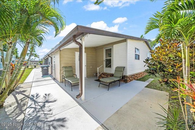 2391 Ersoff Boulevard NE, Palm Bay, FL 32905