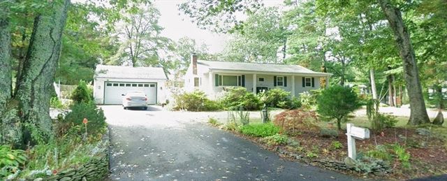 827 Pike Ave, Attleboro, MA 02703