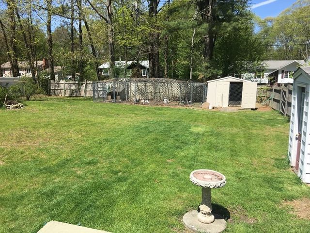 827 Pike Ave, Attleboro, MA 02703