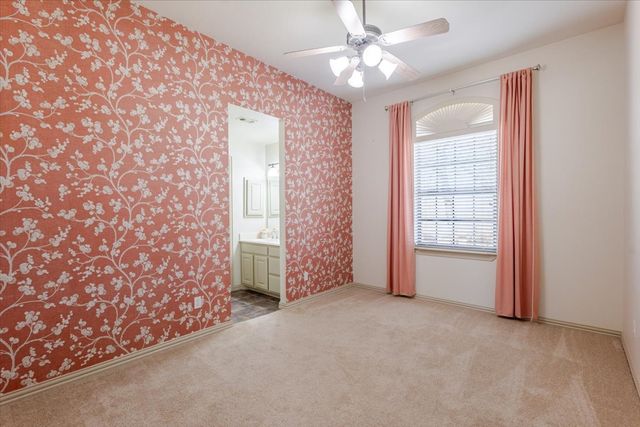 221 Arapahoe Ridge, Weatherford, TX 76087