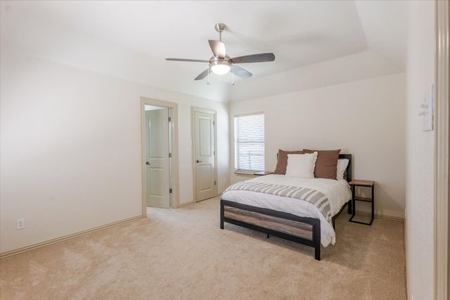 221 Arapahoe Ridge, Weatherford, TX 76087