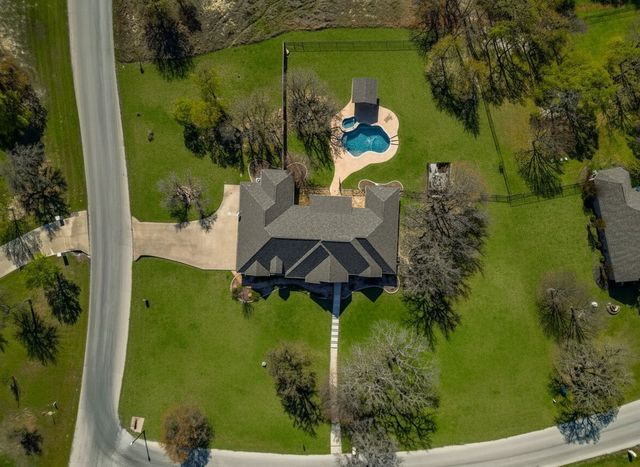 221 Arapahoe Ridge, Weatherford, TX 76087