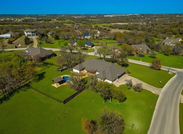 221 Arapahoe Ridge, Weatherford, TX 76087