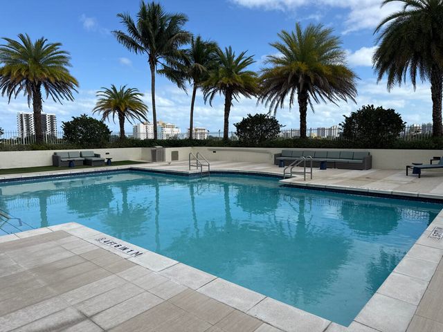 3000 Coral Way 1007, Miami, FL 33145