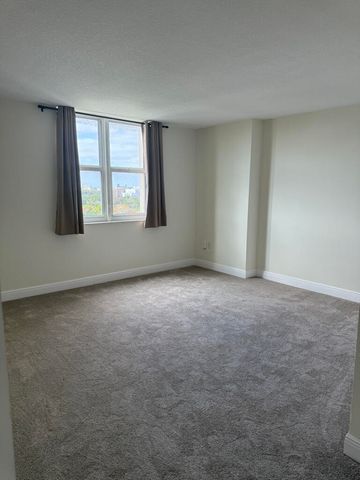 3000 Coral Way 1007, Miami, FL 33145