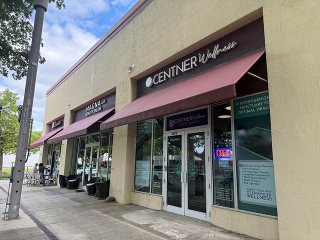 3000 Coral Way 1007, Miami, FL 33145
