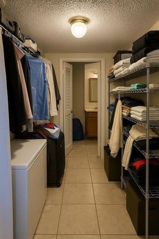 3990 NW 42nd Avenue 311, Lauderdale Lakes, FL 33319